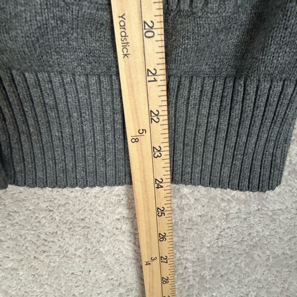 Tommy Hilfiger Men’s Button Cardigan Gray Heather Large. Preppy - Picture 4 of 9